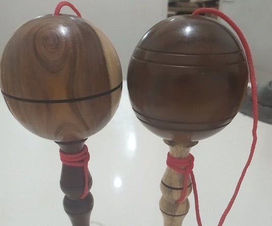 Bilboquê Bola G